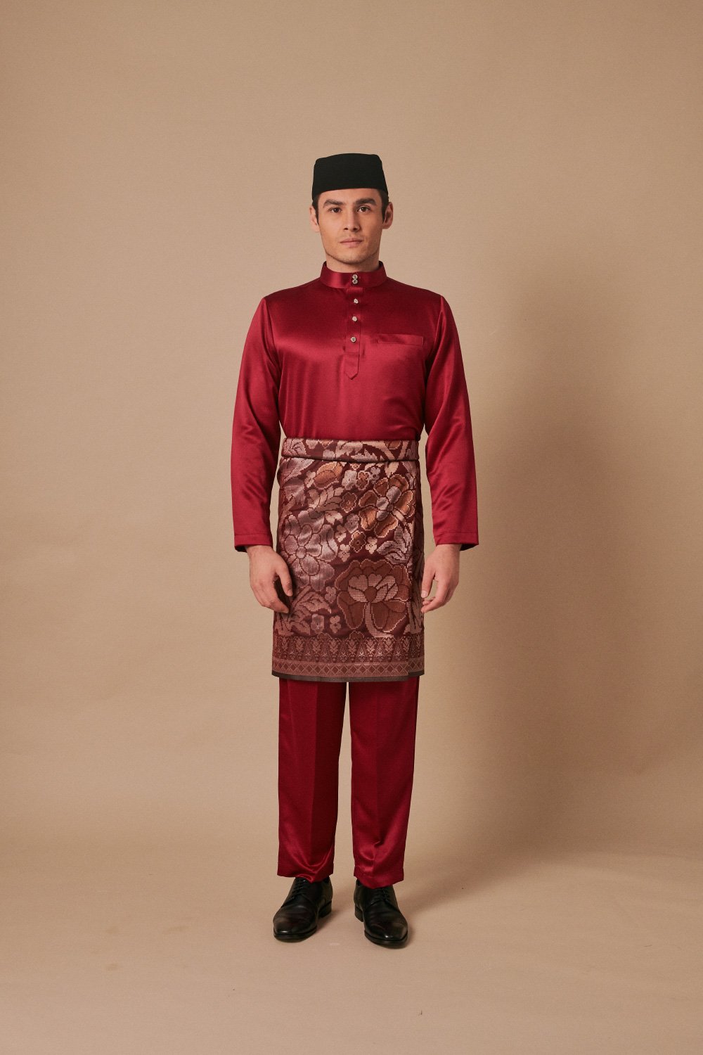 Baju Melayu in Burgundy